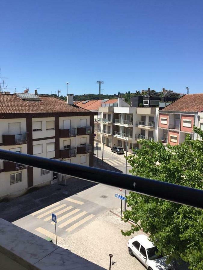 Vue Sur Le Chateau Apartamento Tomar Exterior foto